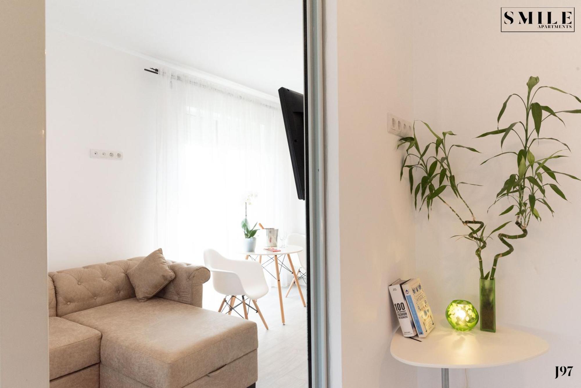 Smile Apartments Букурещ Екстериор снимка